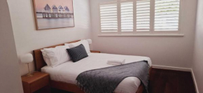 Inviting Stay Close to Rockingham and Palm Beach